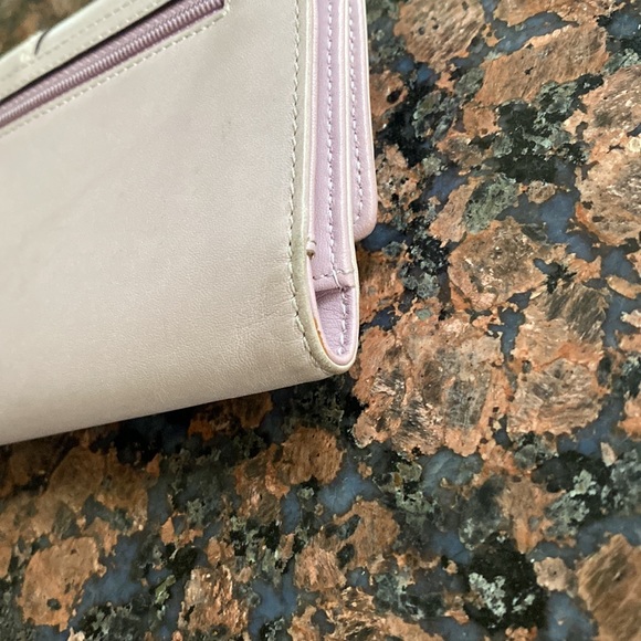 Coach Tri-fold Wallet - Picture 7 of 8